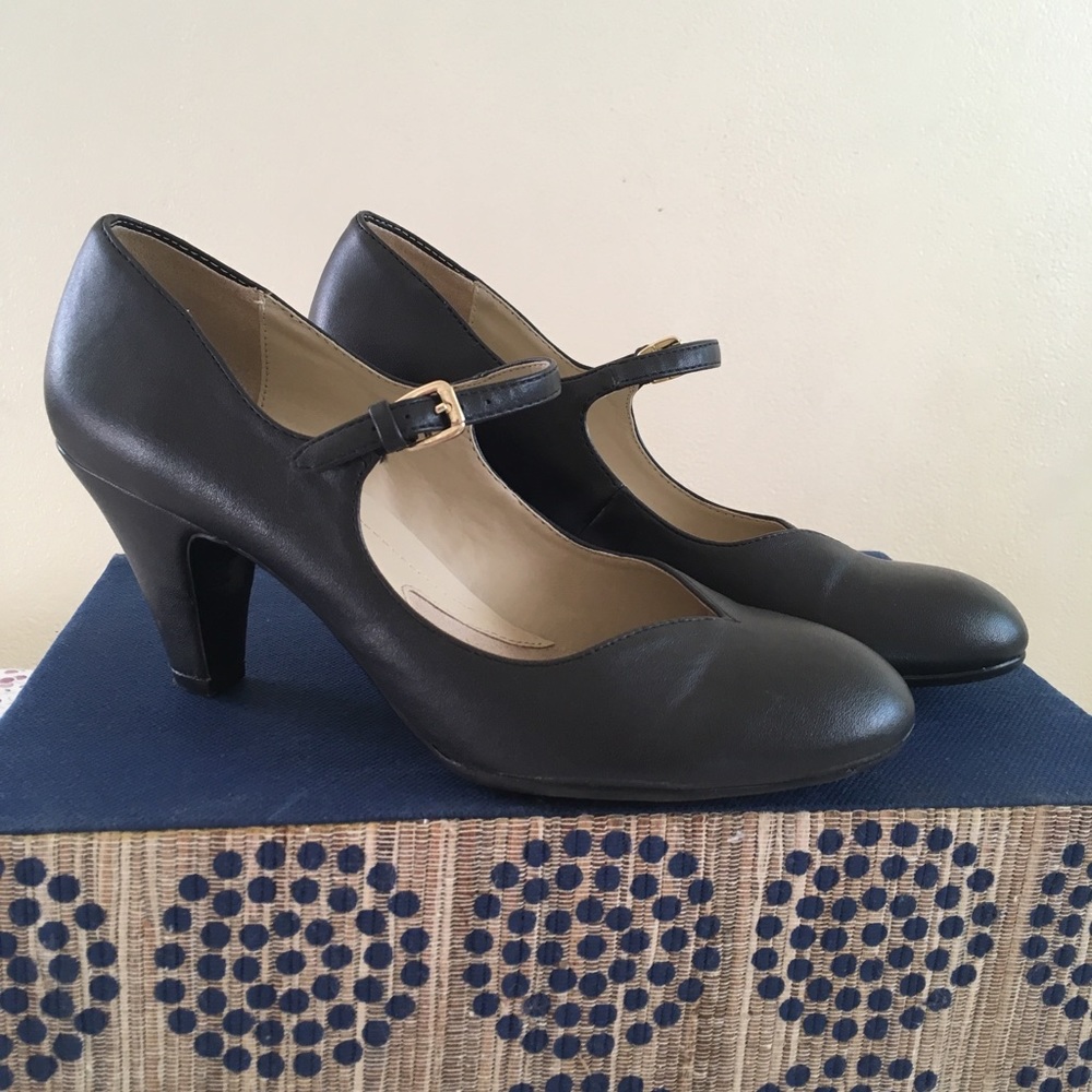 Naturalizer Mary Jane Pump